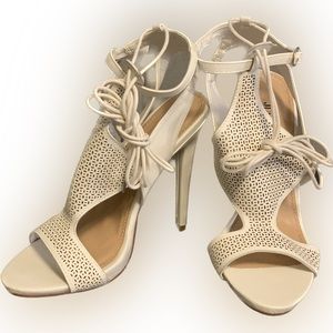 Wrap around ankle white heel